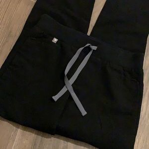 XXS Black Women’s FIGS Castelar scrub bottoms